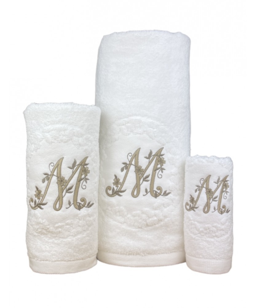 Jogo de Banho Branco Letra M 100% Algodão | Laura Home