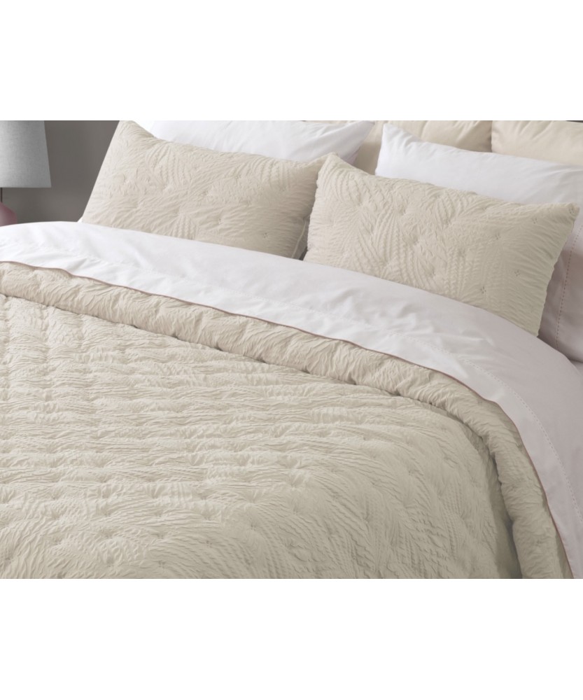 Colcha Veneza Beige - Práctica y Elegante | Laura Home