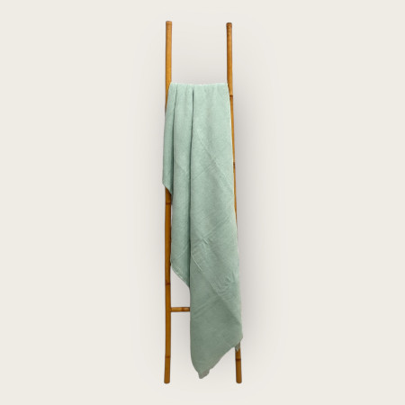 Manta Chenille Verde Água em Algodão com Franjas | Laura Home